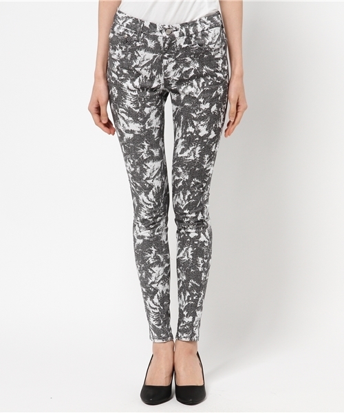 AZUL by moussy（アズールバイマウジー）の「A Perfect Skinny(ヤシ柄)（その他パンツ・レディース・ホワイト系その他/ダークネイビー・SMALL/LARGE/MEDIUM/X-SMALL）」の3枚目の写真