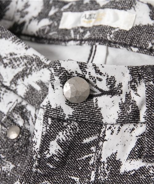 AZUL by moussy（アズールバイマウジー）の「A Perfect Skinny(ヤシ柄)（その他パンツ・レディース・ホワイト系その他/ダークネイビー・SMALL/LARGE/MEDIUM/X-SMALL）」の14枚目の写真