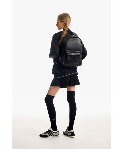KIRSH(キルシー)の「KIRSH POCKET BASIC PU BACKPACK/キルシー ポケットベーシックPUバックパック【S】(バックパック/リュック・レディース・ブラック/ホワイト・ONE SIZE)」の5枚目の写真