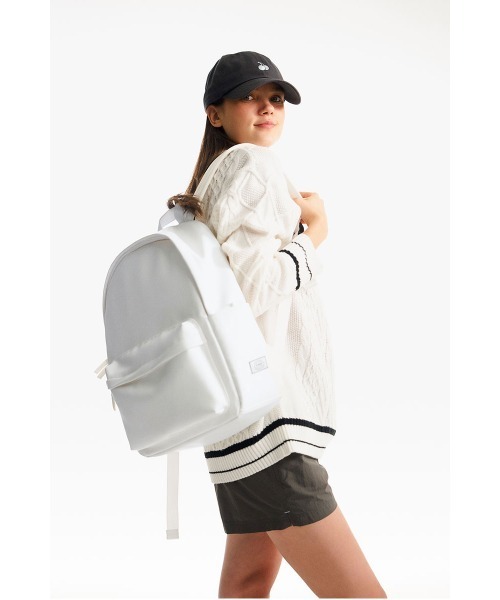 KIRSH(キルシー)の「KIRSH POCKET BASIC PU BACKPACK/キルシー ポケットベーシックPUバックパック【S】(バックパック/リュック・レディース・ブラック/ホワイト・ONE SIZE)」の16枚目の写真
