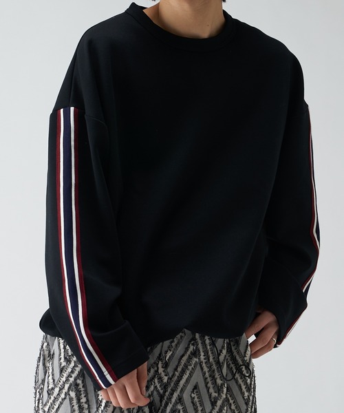 Lui's（ルイス）の「ラインテープクルーネックプルオーバー（Tシャツ/カットソー・メンズ・ホワイト/ブラック・FREE）」の3枚目の写真