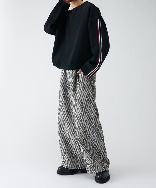 Lui's（ルイス）の「ラインテープクルーネックプルオーバー（Tシャツ/カットソー・メンズ・ホワイト/ブラック・FREE）」の5枚目の写真