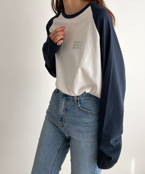 CANAL JEAN（キャナルジーン）の「RED CHOP WORKS(レッドチョップワークス) "kindness"配色ラグランロングTシャツ（Tシャツ/カットソー・レディース・ネイビー/ブラック・ONE SIZE）」の15枚目の写真