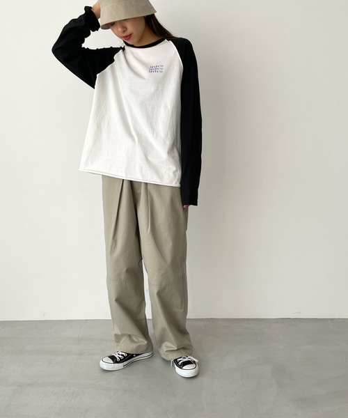 CANAL JEAN（キャナルジーン）の「RED CHOP WORKS(レッドチョップワークス) "kindness"配色ラグランロングTシャツ（Tシャツ/カットソー・レディース・ネイビー/ブラック・ONE SIZE）」の5枚目の写真