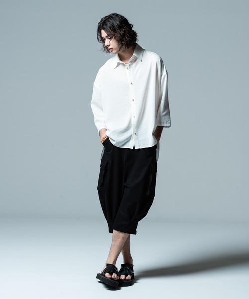 glamb（グラム）の「Cropped Sarrouel Cargo Pants / クロップドサルエルカーゴパンツ（カーゴパンツ・メンズ・グレー/ブラック/カーキ・S/M/L）」の12枚目の写真