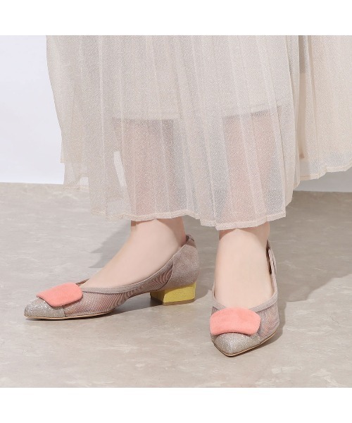 Mode et Jacomo（モードエジャコモ）の「スクエアモチーフチュールパンプス（パンプス・レディース・グレー/ブラック/シルバー/ホワイト×ライトグレー・22.5cm/23cm/23.5cm/24cm/24.5cm）」の16枚目の写真