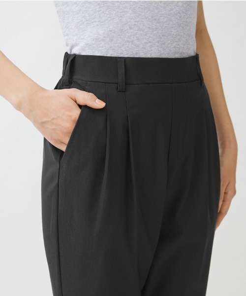 Tuche（トゥシェ）の「Tuche/トゥシェ ストレッチパンツ テーパードスタイル レーヨン混 アンクル丈（その他パンツ・レディース・ブラック/ネイビー/サンドベージュ/イエロー系その他/グレー系その他・MEDIUM/LARGE/X-LARGE）」の9枚目の写真