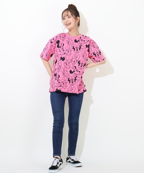 Disney(ディズニー)の「親子お揃い 通販限定 総柄 ディズニーTシャツ 8152A(Tシャツ/カットソー・レディース・バイオレット/ターコイズブルー/イエロー×グリーン/パープル/グリーン系その他7/ピンク・L/M/XL/S)」の12枚目の写真