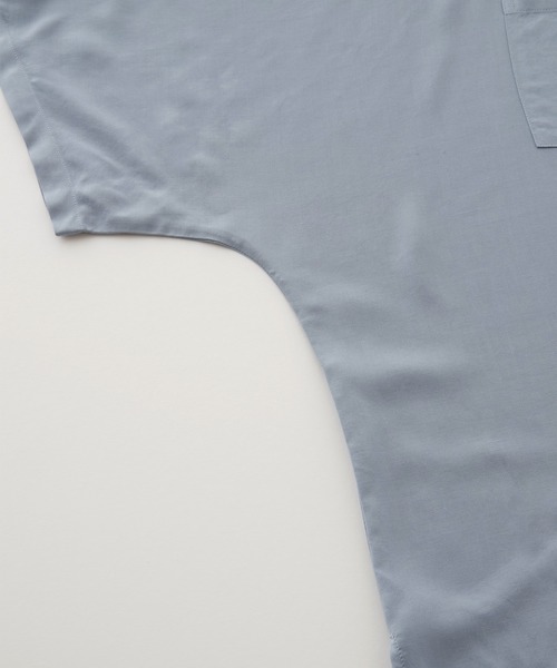 Anchor Smith（アンカー スミス）の「ルーズドルマンレーヨンバンドカラーシャツ（シャツ/ブラウス・メンズ・ブラウン/グリーン/ベージュ/チャコール/ライトグレー/ホワイト/グレイッシュブルー/ブラック/スモークグレー/ダークネイビー・M/L）」の21枚目の写真