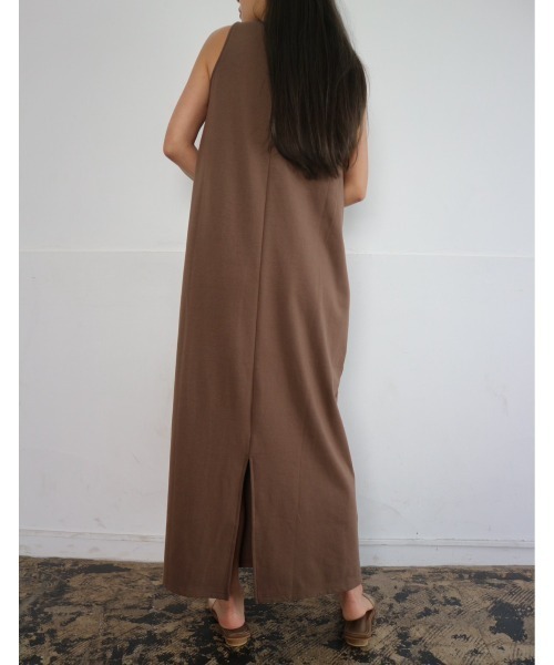 TRUNC（トランクエイティーエイト）の「American Sleeve Cutsew Dress（ワンピース・レディース・モカ/ブラック・FREE）」の6枚目の写真