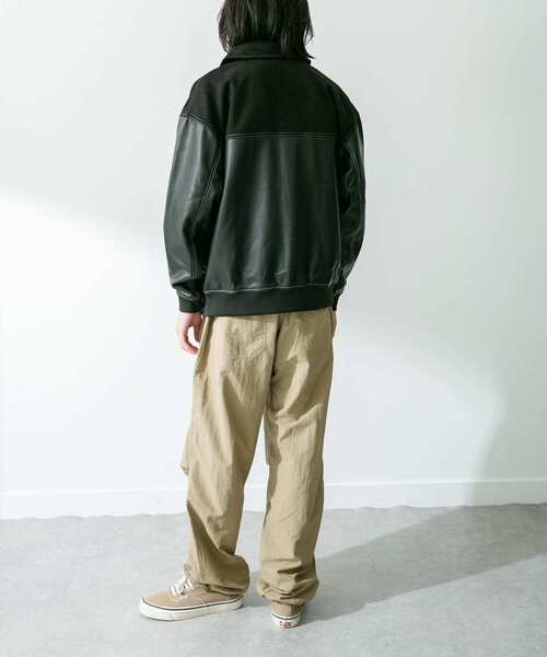 URBAN RESEARCH Sonny Label(アーバンリサーチサニーレーベル)の「異素材切替フェイクレザーブルゾン(ブルゾン・メンズ・グリーン系その他/ブラック・LARGE/MEDIUM)」の16枚目の写真
