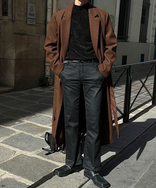 ASCLO（エジュクロ）の「【THE KLOBAL STAGE 着用】ASCLO [ASCLO MADE] ASCLO Dry Black Coating Jeans（デニムパンツ・メンズ・ブラック・SMALL/MEDIUM/LARGE）」の2枚目の写真