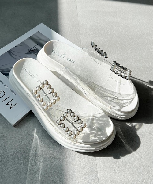 KOBE LETTUCE(コウベレタス)の「厚底ビジューダブルベルトサンダル(サンダル・レディース・ホワイト/クリア/ブラック・M/S/LL/L)」の3枚目の写真