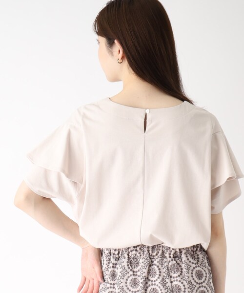 index（インデックス）の「◆フリルスリーブカットソー【UV/接触冷感/洗濯機洗い可/5色展開】（Tシャツ/カットソー・レディース・ライトグレー/ライトブルー/ブラック/レモンイエロー/ホワイト系・36/38/40/42）」の7枚目の写真