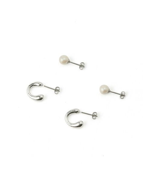 ADAM ET ROPE'(アダムエロペ)の「【LES BIJOUX】フープ&パールセットピアス(ピアス(両耳用)・レディース・シルバー/ゴールド・FREE)」の3枚目の写真