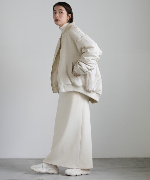 select MOCA（セレクトモカ）の「バックデザインギャザーMA-1（MA-1・レディース・アイボリー/ブラック・FREE）」の7枚目の写真