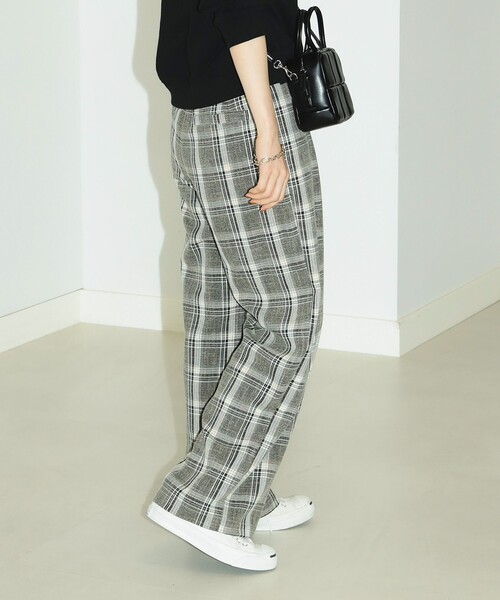 B:MING by BEAMS(ビーミングバイビームス)の「B:MING by BEAMS / チェック ストレート パンツ(その他パンツ・レディース・ブラック/パープル・SMALL/MEDIUM)」の7枚目の写真
