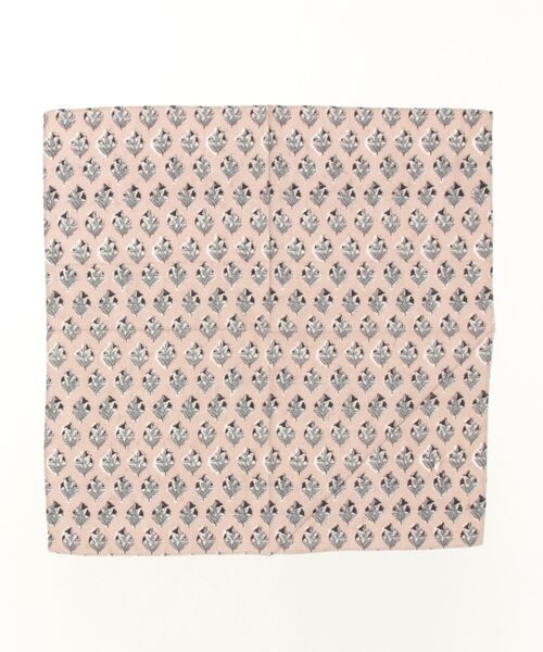 チャイハネ(チャイハネ)の「【チャイハネ】ブロックプリントバンダナ(バンダナ/スカーフ・レディース・ライトブルー/ベージュ/ターコイズブルー/イエロー/パープル/グレー/レッド/ワイン/カーキ/サックスブルー/グリーン/ホワイト・FREE)」の3枚目の写真