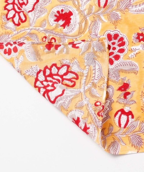 チャイハネ(チャイハネ)の「【チャイハネ】ブロックプリントバンダナ(バンダナ/スカーフ・レディース・ライトブルー/ベージュ/ターコイズブルー/イエロー/パープル/グレー/レッド/ワイン/カーキ/サックスブルー/グリーン/ホワイト・FREE)」の14枚目の写真