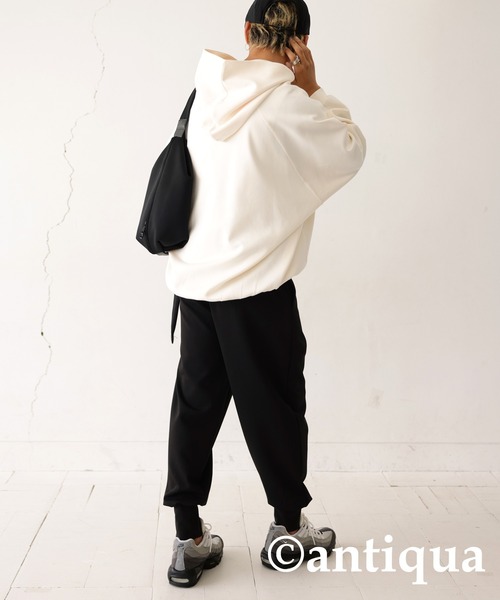 antiqua（アンティカ）の「ラグランコクーンフーディー（パーカー・レディース・ブラック/グリーン/オフホワイト/杢グレー・FREE）」の7枚目の写真