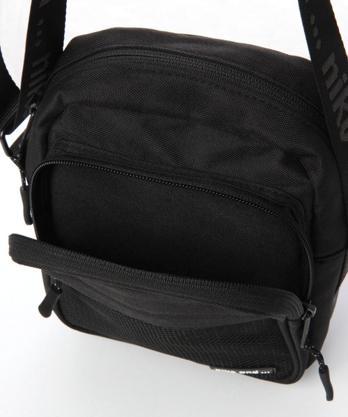 niko and...(ニコアンド)の「オリジナルメッシュスクエアミニショルダーバッグ(ショルダーバッグ・レディース・ベージュ/グレー/ブラック/パープル・0)」の15枚目の写真