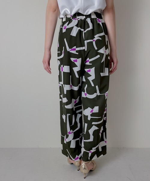 TEVALT（ヴァレット）の「キカプリントパンツ（その他パンツ・レディース・カーキ/ブラック・38）」の10枚目の写真