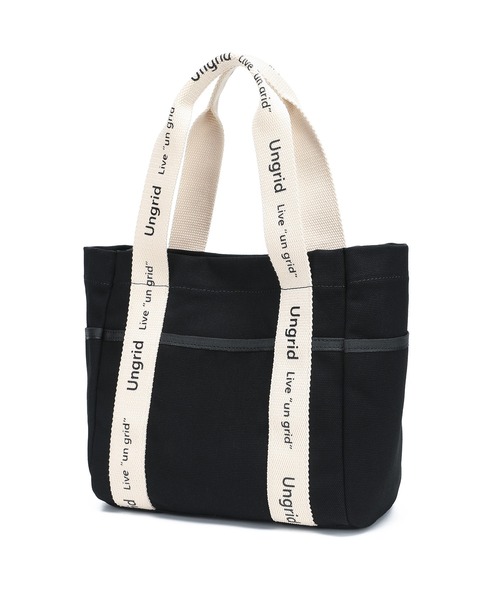 Ungrid（アングリッド）の「【Ungrid/アングリッド】キャンバス ロゴテープ　大容量　ラージトートバッグ（トートバッグ・レディース・ブラック/アイボリー/ブラック系その他・FREE）」の13枚目の写真