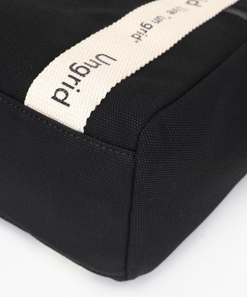 Ungrid（アングリッド）の「【Ungrid/アングリッド】キャンバス ロゴテープ　大容量　ラージトートバッグ（トートバッグ・レディース・ブラック/アイボリー/ブラック系その他・FREE）」の7枚目の写真