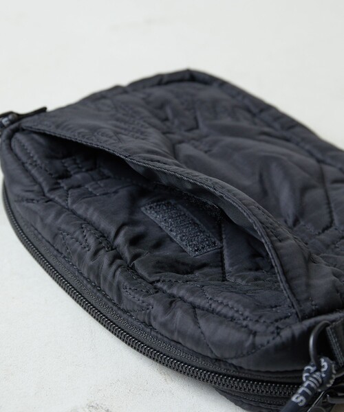 FREAK'S STORE（フリークスストア）の「PENDLETON×FREAK'S STORE/ペンドルトン 限定展開　別注QUILT SHOULDER BAG/キルトショルダーバッグ（ショルダーバッグ・レディース・ベージュ/ブラック/オリーブ・ONE SIZE）」の5枚目の写真