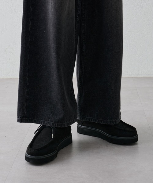 COLONY 2139（コロニートゥーワンスリーナイン）の「厚底モカシンシューズ（モカシン/デッキシューズ・メンズ・ブラック・LARGE/MEDIUM）」の2枚目の写真