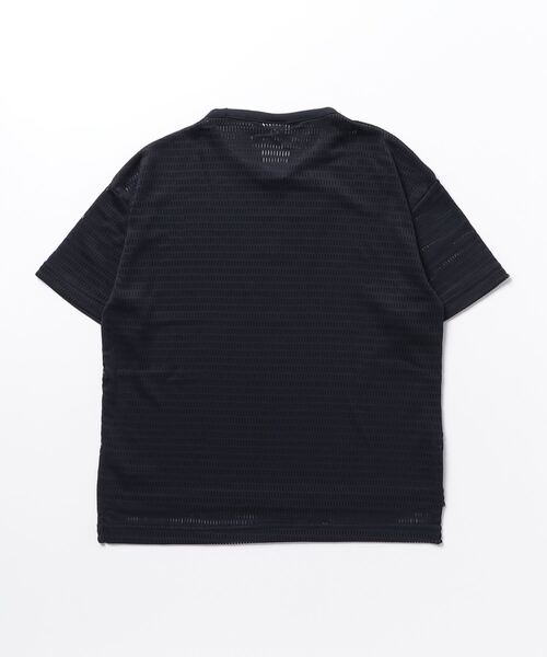 Reebok(リーボック)の「パーフォレイティド Tシャツ / Perforated Tee(Tシャツ/カットソー・レディース・ブラック・MEDIUM/SMALL/X-SMALL/LARGE/X-LARGE)」の7枚目の写真