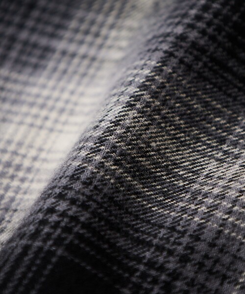 FREAK'S STORE(フリークスストア)の「限定展開 Relax Fit リラックスフィット オンブレチェック ネルシャツ/ビッグシルエット(シャツ/ブラウス・メンズ・ネイビー/ホワイト/ブラック/オリーブ・SMALL/MEDIUM/LARGE)」の15枚目の写真