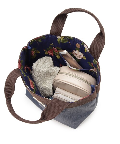 LAURA ASHLEY（ローラアシュレイ）の「カミール柄 トートバッグ（トートバッグ・レディース・ピンク系5/アイボリー系/ブルー系その他2・00）」の11枚目の写真