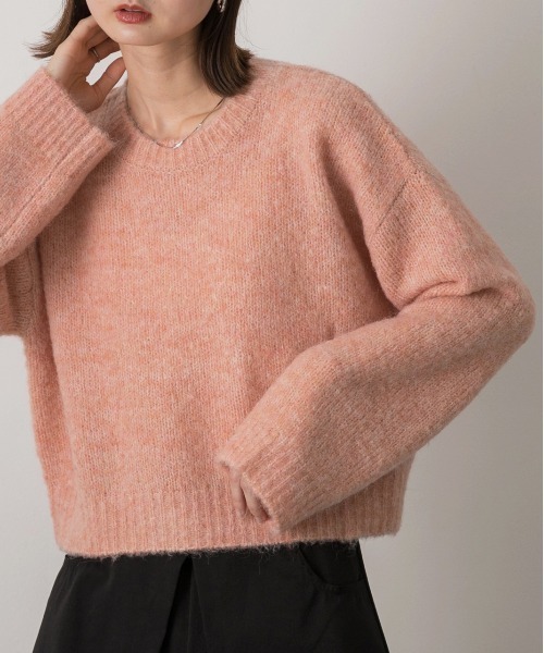 ad thie(アドティエ)の「ブークレー ショートニット(ニット/セーター・レディース・ベージュ/イエロー/チャコール/ブルー/モカ/杢グレー/ピンク・FREE)」の7枚目の写真