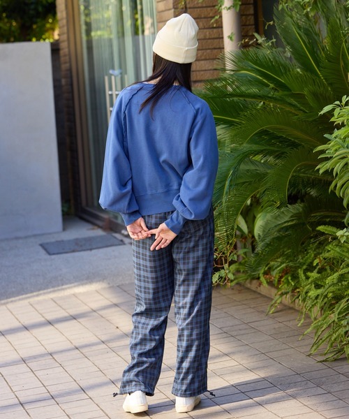 AO2(アオズ)の「Plaid easy pants / チェック柄 イージーパンツ 秋物 秋服 2026年秋冬(その他パンツ・レディース・ブルー・L/XL)」の10枚目の写真