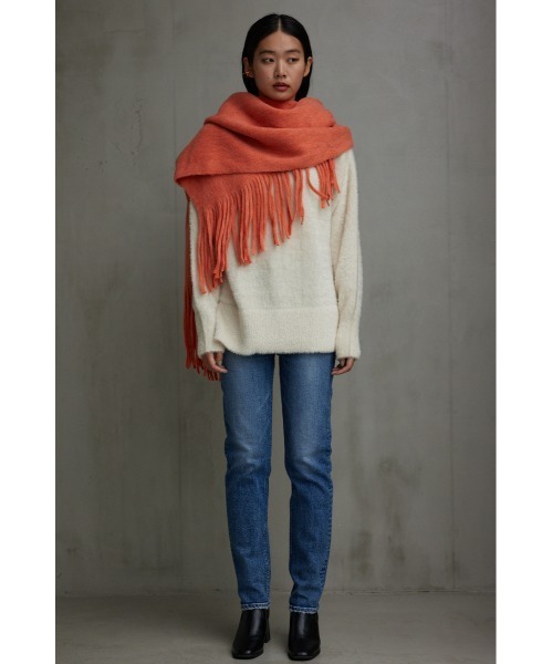 AZUL by moussy（アズールバイマウジー）の「ニットフリンジストール（ストール/ショール・レディース・チャコールグレー/オレンジ/ターコイズブルー/ライトベージュ・FREE）」の22枚目の写真