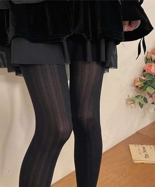 Burner（バーナー）の「【OKUOKU　0909】レースタイツ カラータイツ ストッキング  oku-tights-669198263349-8 Nn（タイツ/ストッキング・レディース・ピンク/ブラック/ホワイト/ブルー系その他/レッド/ブルー/パープル/ブラック系その他4/ホワイト系その他3/ホワイト系その他4/ブラック系その他3/ブラック系その他2/グレー系その他2/ホワイト系その他2・FREE）」の6枚目の写真