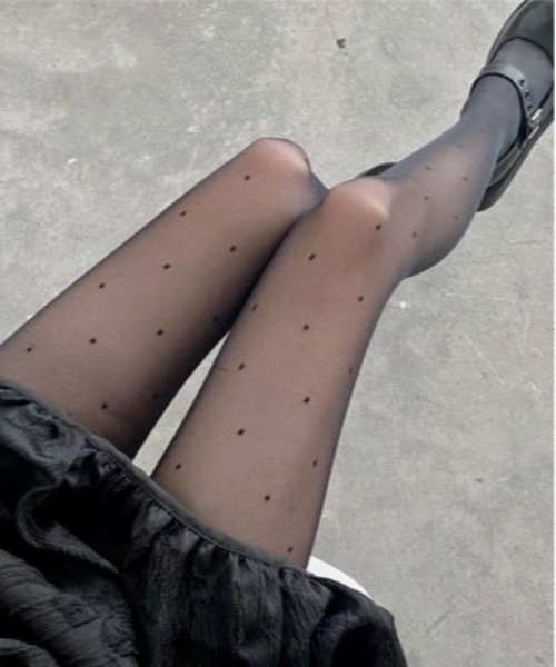 Burner（バーナー）の「【OKUOKU　0909】レースタイツ カラータイツ ストッキング  oku-tights-669198263349-8 Nn（タイツ/ストッキング・レディース・ピンク/ブラック/ホワイト/ブルー系その他/レッド/ブルー/パープル/ブラック系その他4/ホワイト系その他3/ホワイト系その他4/ブラック系その他3/ブラック系その他2/グレー系その他2/ホワイト系その他2・FREE）」の7枚目の写真