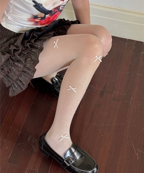 Burner（バーナー）の「【OKUOKU　0909】レースタイツ カラータイツ ストッキング  oku-tights-669198263349-8 Nn（タイツ/ストッキング・レディース・ピンク/ブラック/ホワイト/ブルー系その他/レッド/ブルー/パープル/ブラック系その他4/ホワイト系その他3/ホワイト系その他4/ブラック系その他3/ブラック系その他2/グレー系その他2/ホワイト系その他2・FREE）」の17枚目の写真