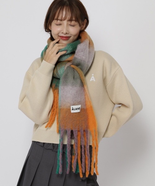 ALAND（エーランド）の「お気に入り7000件越え！【UNISEX】ALAND／チェックマフラー（マフラー・レディース・ベージュ/ピンク/ブルー/イエロー/オレンジ/ライトブルー/ピンク系その他/ブルー系その他/ブラウン/ライトグリーン/イエロー×グレー/ブルー系その他2/ピンク系その他2/桜・FREE）」の14枚目の写真