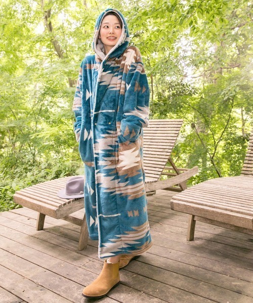 Amina/アミナ 着るブランケット ノマディ あったか 防寒 ボア マイクロ