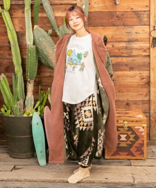 Amina/アミナ 着るブランケット ノマディ あったか 防寒 ボア マイクロ