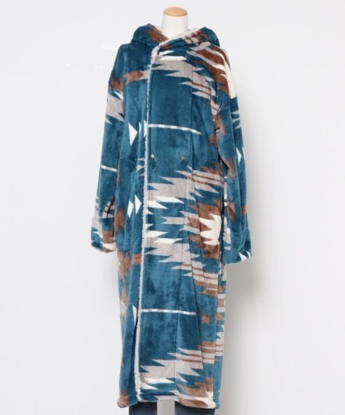 Amina/アミナ 着るブランケット ノマディ あったか 防寒 ボア マイクロ