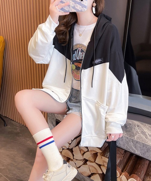 Miniministore(ミニミニストア)の「ジップアップパーカーレディーススウェット(パーカー・レディース・ホワイト×ブラック/ブラック×グレー・XL)」の9枚目の写真