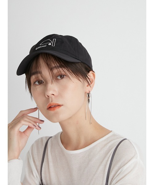 emmi（エミ）の「【emmi atelier】emmiナイロンキャップ（キャップ・レディース・ブラック/ブラウン/レッド・FREE）」の22枚目の写真