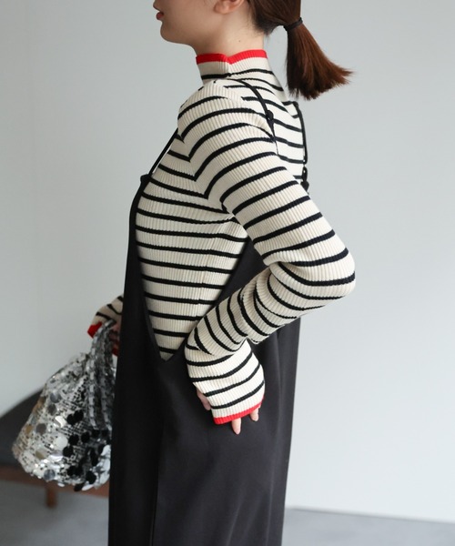 sakishimatokyo(サキシマトーキョー)の「<新色追加>【サムホール付き】リブ配色ニットプルオーバー/フィンガーホール(ニット/セーター・レディース・アイボリー/ブラック/レッド/グレー/ブルー・FREE)」の21枚目の写真