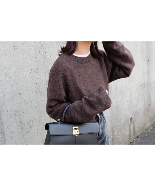 ord（オルド）の「ord/オルド/ショートモヘアクルーネックニット（ニット/セーター・レディース・ブラウン/グレー/ベージュ・LARGE/MEDIUM）」の5枚目の写真