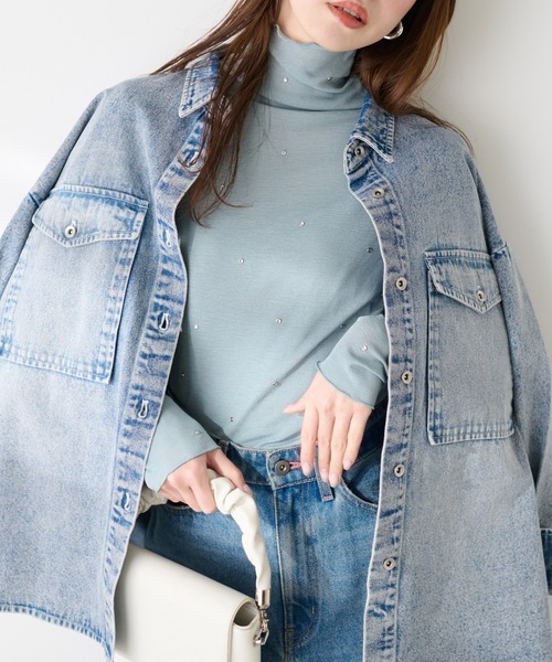 natural couture(ナチュラルクチュール)の「ホットフィックスシアーハイネックTOPS(Tシャツ/カットソー・レディース・ブルー系その他/ブラック/ライトグレー/オフホワイト・FREE)」の4枚目の写真