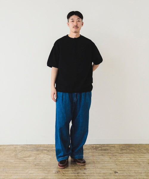 crepuscule(クレプスキュール)の「crepuscule × BEAMS T / Crewneck Button Short Sleeve(Tシャツ/カットソー・メンズ・ベージュ/ブラック・M/XL/L)」の3枚目の写真
