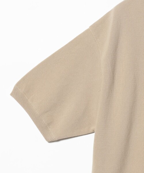 crepuscule(クレプスキュール)の「crepuscule × BEAMS T / Crewneck Button Short Sleeve(Tシャツ/カットソー・メンズ・ベージュ/ブラック・M/XL/L)」の19枚目の写真